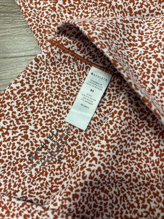 Athleta Salutation Stash II Textured Tight, Animal Print Leopard - XS - Picture 4 of 5